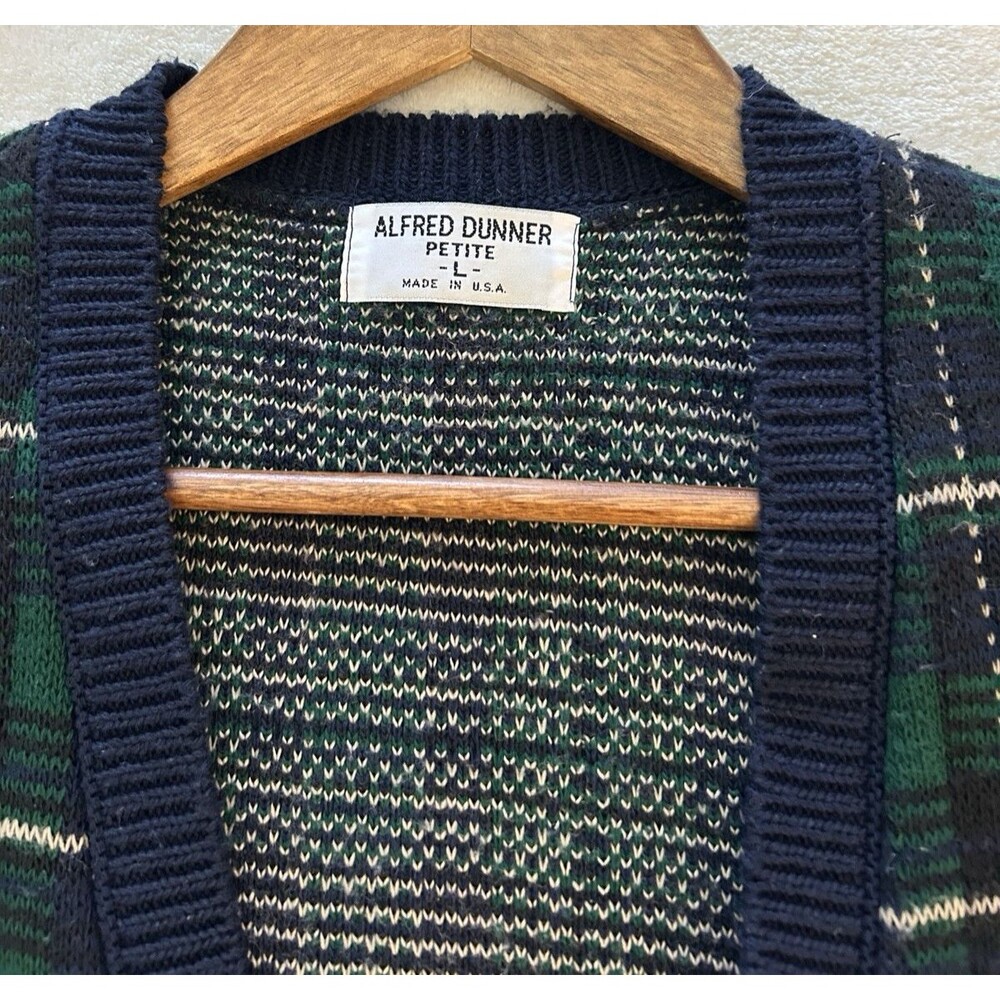 Vintage Plaid Knit Sweater Vest Women Large Green Navy Button Front Academia - Picture 10 of 10